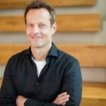 Warum entscheidet KI gerade jetzt über den Erfolg ganzer Regionen? de:hub Saarbrücken KI Startups Innovation Jan Arnold