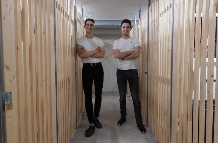 storabble Lagerräume Lagerraum Vergleichsplattform Europa Founder Team Bild stehend