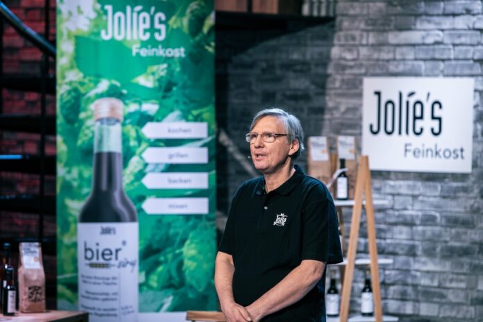 Biersirup Bier kochen backen grillen Pitch 2 Minuten 2 Millionen Bild: Biersirup 2 Minuten 2 Millionen Pitch Copyright/Fotograf PULS 4/ Gerry Frank