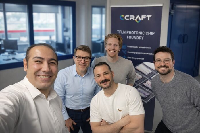 CCRAFT photonische Chips mit TFLN Teambild
