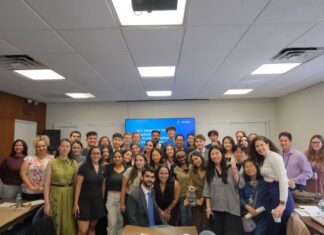 UN ECOSOC: Warum junge Menschen den KI und Jugendarbeitsmarkt jetzt selbst neu denken KI und Jugendarbeitsmarkt: ECOSOC Youth Forum setzt Impulse Bildcredits: AIESEC Gruppenbild