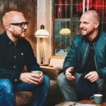 Was, wenn Marken einen Klang hätten, den jeder sofort erkennt? EightSix Musik Marke Plattform Entscheidungen System Die Co-Gründer von EightSix Shai Caleb Hirschson (l.) und Gordian Gleiss (r.). Bild: EightSix