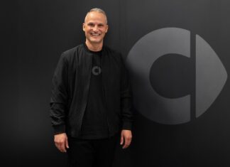 Florian Nemitz folgt auf Wolfgang Ufer als CEO von smart Deutschland smart Deutschland CEO Florian Nemitz übernimmt