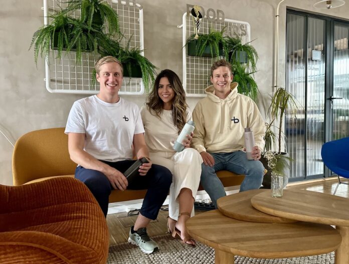 bottleplus Sprudelwasser mobil Wassersprudler für unterwegs Founder Team Bild