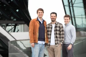 Linexa Finanzierung: Münchner Startup bringt KI in Europas Fabriken