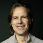 Stehen wir kurz davor, komplexe Probleme völlig neu zu lösen? Kvantify Qrunch Quantencomputing im Fokus Dr. Jörg Weiser Copyright Kvantify