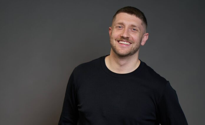 BETTERTRUST Team Führung PR Beratung Wachstum Lukas Knochel BETTERTRUST