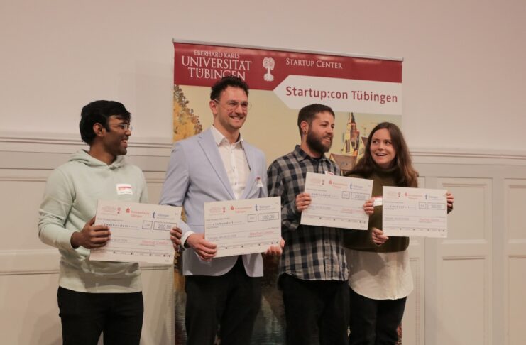 Start up BW Elevator Pitch ELASTheal Tübingen Sieg Bild Gewinnerteams Tübingen Bildcredits Startup Center Uni Tübingen