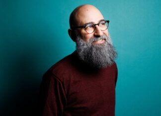 Boardrooms im Blindflug: Warum fehlende KI-Kompetenz Unternehmen teuer zu stehen kommen kann KI Governance EU AI Act Aufsichtsrat Risiko Peyman Pouryekta Portrait Fotograf- Peter Rigaud