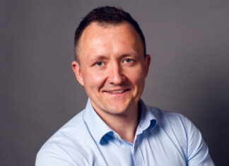 Kostet die Suche nach der richtigen Weiterbildung immer noch zu viel Zeit? kursmap Weiterbildung Kurse Anbieter Vergleich kursmap Gründer Dariusz Opitek