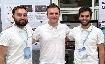 Wer zählt heute noch stundenlang Pläne von Hand? monco.ai Mengenermittlung Baustelle effizienter monco.ai teambild