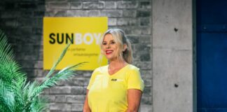 Gehört dieses Problem am Strand bald der Vergangenheit an? Sunboy Strand Pool aufblasbarer Tisch für unterwegs Sunboy 2 Minuten 2 Millionen Bildrechte/ Fotograf: PULS 4 Gerry Frank