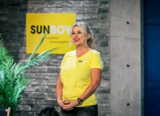 Gehört dieses Problem am Strand bald der Vergangenheit an? Sunboy Strand Pool aufblasbarer Tisch für unterwegs Sunboy 2 Minuten 2 Millionen Bildrechte/ Fotograf: PULS 4 Gerry Frank