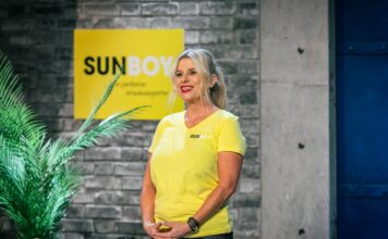 Gehört dieses Problem am Strand bald der Vergangenheit an? Sunboy Strand Pool aufblasbarer Tisch für unterwegs Sunboy 2 Minuten 2 Millionen Bildrechte/ Fotograf: PULS 4 Gerry Frank