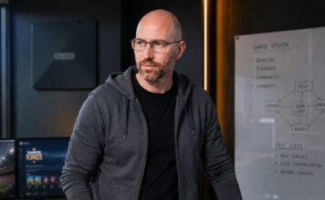 Wird aus diesem Gaming-Konzept das nächste große Mobile-Phänomen? TransferKings setzt auf Spieler und Karten im Mobile Gaming TransferKings Christoph Tschierschwitz CEO Valorbyte