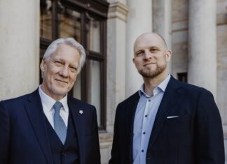 NEXIDA startet als Beratung für Datenstrategie NEXIDA startet Beratung für Datenstrategie Cristopher Reher und Martin Possekel_Copyright Rebekka Schnell.png