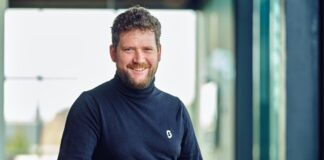 Was verrät ein Hoodie heute über die Stärke einer Marke? Sunday: Merchandise für Marken und Communitys Niels Vandecasteele