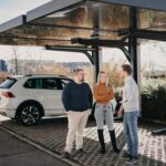 UV Energy bringt KI und Solarenergie für Unternehmen zusammen UV Energy entwickelt Solar Carports Bild Installation von drei Solarcarports in Böblingen @ UV Energy
