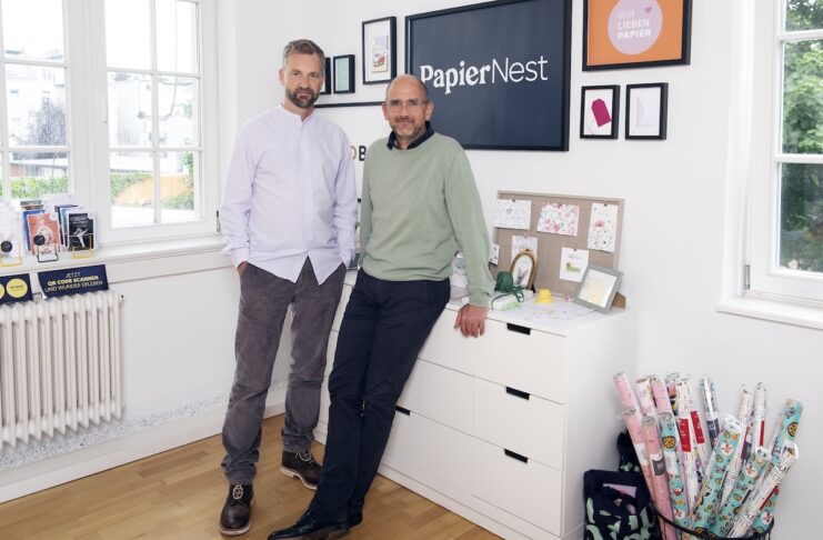 PapierNest: Handel und Karten neu gedacht Burkhard Schepermann und Constantin von Braun CO-GRÜNDER UND GESCHÄFTSFÜHRER von PapierNest Copyright PapierNest