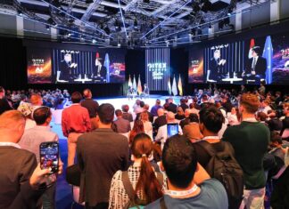 GITEX AI EUROPE 2026: Deutschland setzt auf KI Bild: Die GITEX AI EUROPE 2026 ist Europas branchenübergreifendes Technologieevent und findet vom 30. Juni bis 1. Juli 2026 auf dem Gelände der Messe Berlin statt. Bildrechte: GITEX AI EUROPE
