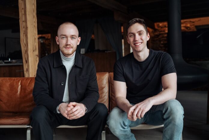 fonio.ai erhält 14,6 Mio. Euro Seed Funding die Gründer Daniel Keinratz und Matthias Grüber @ © NIKLAS STADLER | www.niklasstadler.at