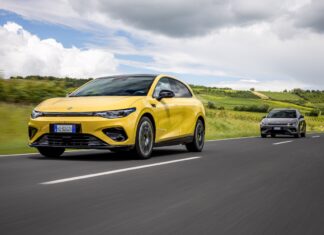 Der neue Leapmotor B05 feiert seinen europäischen Marktstart. Das elektrische C-Segment-Hatchback überzeugt mit bis zu 482 Kilometern Reichweite, Schnellladefunktion, sportlicher Fahrdynamik und einem Einstiegspreis ab 27.900 Euro.