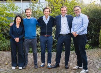 DeepIP übernimmt PatentMaker für Patent KI Bild Foto: Mitgründer von DeepIP und PatentMaker  Von links nach rechts: Edouard d'Archimbaud, Mitgründer & CTO von DeepIP; Celia Jinlan Wei, Mitgründerin & Geschäftsführerin von PatentMaker; François-Xavier Leduc, Mitgründer & CEO von DeepIP; Dr. Matthias Hofmann, Mitgründer von PatentMaker.