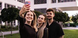 RCKTCRW: Laufsocken für eine starke Community teambild