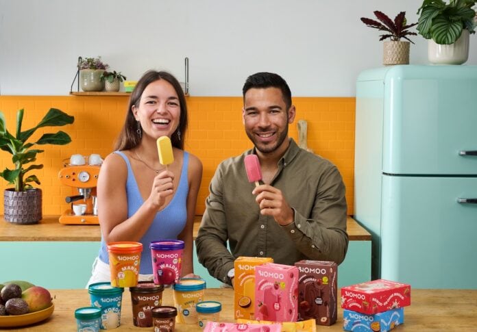 NOMOO setzt bei Eis auf Geschmack statt Verzicht nomoo Gründerteambild Rebecca Göckel und Jan Grabow