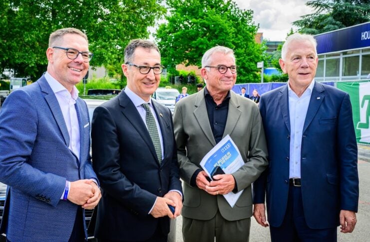 TECH 2026 setzt Zeichen für Europas Zukunft Presserundgang mit Brigl, Häussermann, Bayer-Schiller, Andrea Wasmuth, Dale Rickert, Strobl, Harry Mergel, Gerd Chrzanowski, Petra Olschowski, Christian Müller und Cem Özdemir