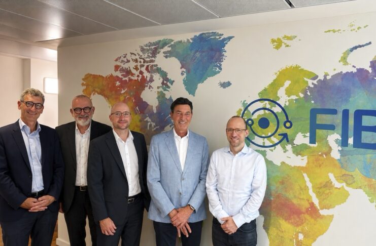 FIB Frankfurt International Bank AG erhält 5 Mio. Euro von BM H Bild von links nach rechts: Joachim Reinhardt, Stephan Groß, Dr. Steffen Huth, Eckhard Creutzburg und Oliver Lösdau.@ BM H Beteiligungs-Managementgesellschaft Hessen mbH