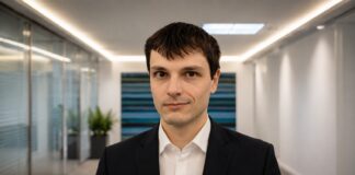 DentalAce: KI-Plattform für moderne Zahnarztpraxen Emil Nedev CEO und Gründer