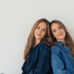 TWONATURALS: Berliner Schwestern erfinden Functional Nutrition neu TWONATURALS: Functional Nutrition für Fitness & Wellbeing. Gioia und Chiara Bandholz Bildcredits TWONATURALS PR