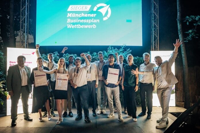 QOODA gewinnt Münchener Businessplan Wettbewerb von BayStartUP Bildcredits © BayStartUP / Bert Willer