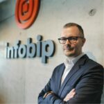Infobip: Wohin entwickelt sich die Kundenkommunikation mit KI? Infobip: KI und Infobip AgentOS für moderne Kundenkommunikation Mirza hadzic