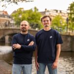 Promptwatch: Wie das Startup Unternehmen in die KI-Suche bringt Promptwatch Founder v.l.n.r. Klaas Foppen und Gijs de Groot Bildcredits: Jordi Sloots/TheCreatorsHub Promptwatch: Bessere Sichtbarkeit in der KI-Suche