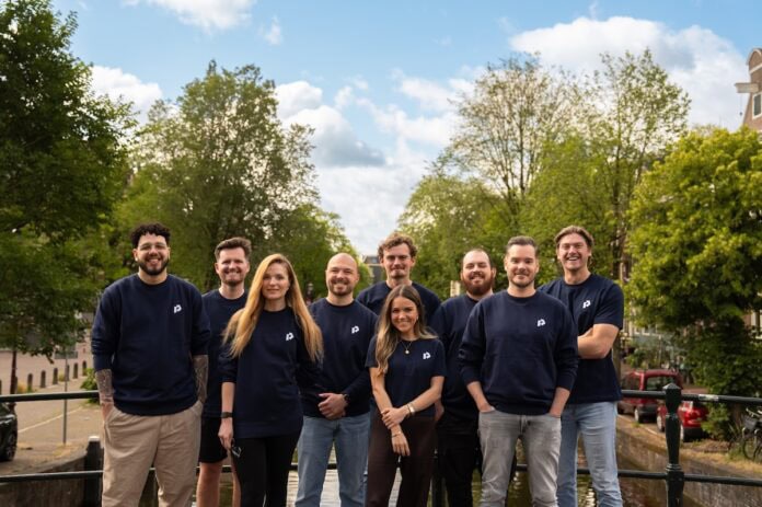 KI-Suchoptimierung: Promptwatch erhält Seed-Finanzierung Bild Promptwatch Team Bildcredits: Jordi Sloots TheCreatorHub