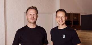 Fuchs & Eule im Interview: Energieberatung, Digitalisierung und wirtschaftliche Sanierung Fuchs & Eule: Energie für Gebäude wirtschaftlich und digital planen im Interview Robin Behlau und Dr. Tobias Frese Fuchs und Eule Credits Kathleen Springer Photography
