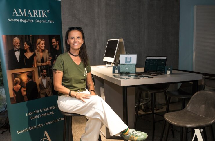 AMARIK: Begleitung über eine Plattform buchen im Loft Hotel Sandra Haas Gründerin