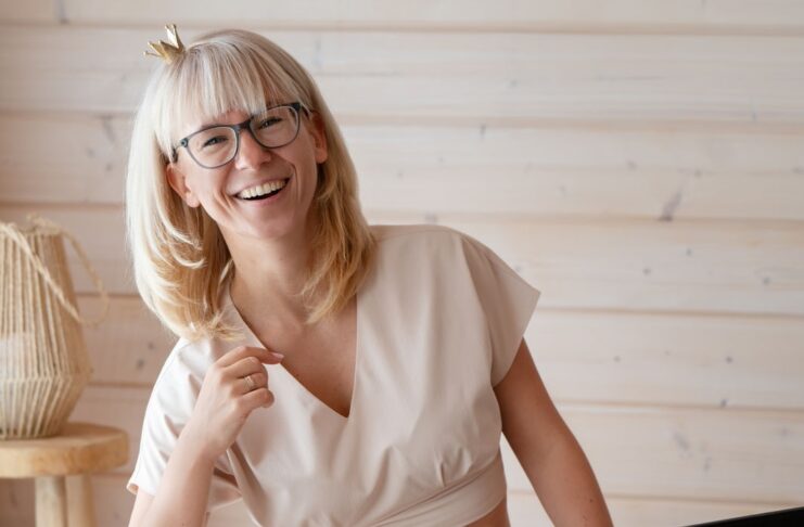 Frauen: OnlineBusiness macht Feminismus wirtschaftlich Julia Bock BusinessQueen Foto-Credits: Diana Eismann (https://www.instagram.com/blickfang_fotografie_Diana) (Unternehmen)