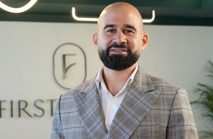 First Class Property Management: Immobilien in Dubai First Class Property Management Rohollah Rohparwar