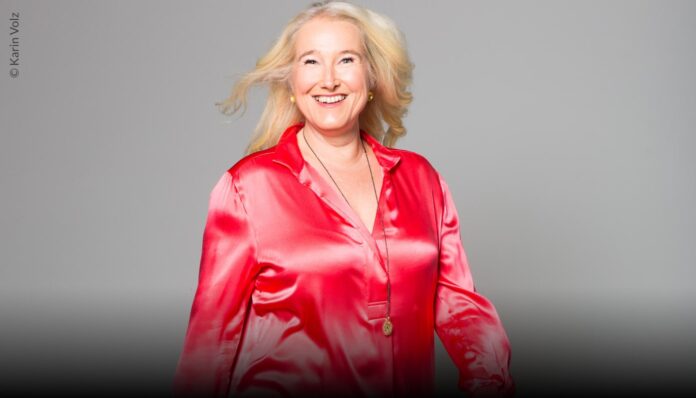 Resilienz, Kompetenzen und Arbeitsmarkt Prof. Heidi Stopper Topmanagement-Coach & Beraterin ehem. Vorstand im MDAX, Autorin und mehrfache Beirätin © Karin Volz