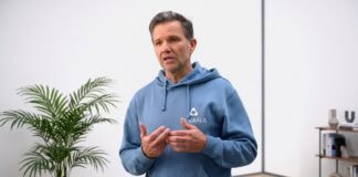 LEVANA: Wie eine neue Plattform Beingesundheit und den Kompressionsstrumpf digitalisiert LEVANA: Beingesundheit und Kompressionsstrumpf digital Stefan Rascher