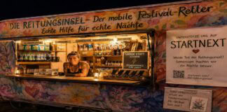 Die Rettungsinsel: Carolin Emmerling bringt den mobilen Kiosk direkt auf den Campground Die Rettungsinsel: Festival trifft Community mit KI erstellt