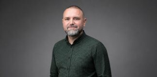 Spheri: 3D-Konfiguratoren und AR-Content ganz ohne Programmierkenntnisse Spheri: 3D und Content für den E Commerce neu gedacht Michael Bendus Bildcredits privat
