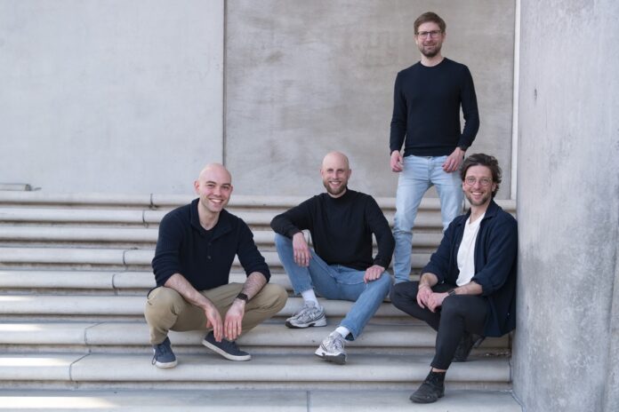 amsight: KI-Qualitätsmanagement im 3D-Druck Raoul Simon Tim und Peter Founding Team