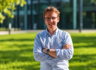 Pivot im HealthTech: Wie HealthiQ ein geschütztes Netzwerk für Kranke baut HealthiQ: Plattform für Gesundheit und Peer Support Benedikt Hochmuth CEO und co Founder