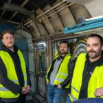 Ticketverkauf gestartet: Nox Mobility rollt ab März 2027 über die Schiene Nox Mobility: Nachtzug startet ab Hamburg nach München Bild Nox Mobility Mitgründer, L-R: Janek Smalla, Artur Hasselbach, Thibault Constant – © Nox Mobility