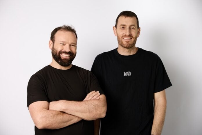 Loora Finanzierungsrunde: 22 Millionen Dollar für KI-Tutor Bild Loora Founder Roy Mor and Yonti Levin Credits Loora