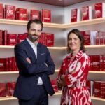 Noxtua Finanzierungsrunde: Über 100 Mio. Euro für Rechts-KI Bild MANZ Noxtua Dr. Leif-Nissen Lundbæk (Noxtua), Mag. Susanne Stein-Pressl (MANZ) Bildcredits Kidizin Sane